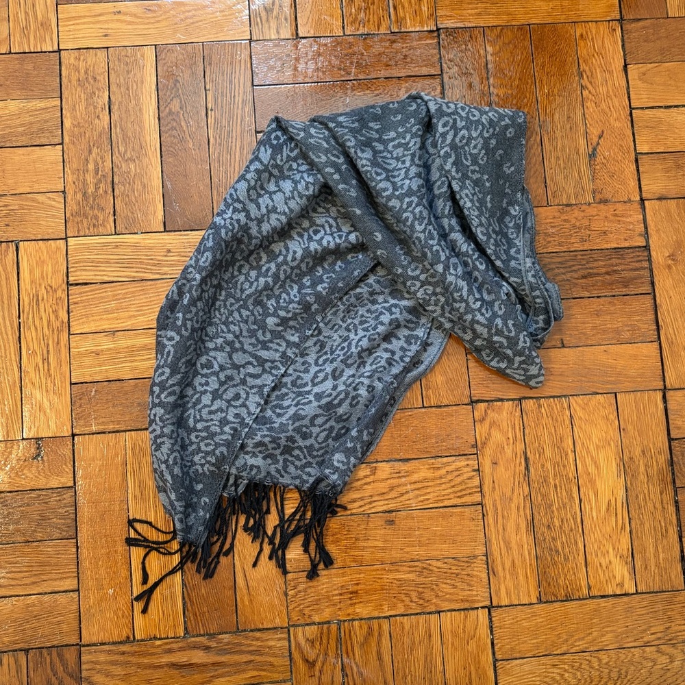 Gray Leopard Print Scarf with Fringe